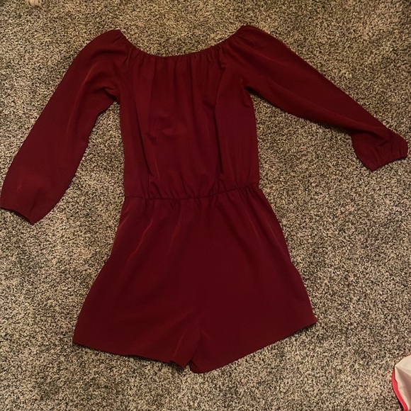 Red romper - Picture 2 of 3